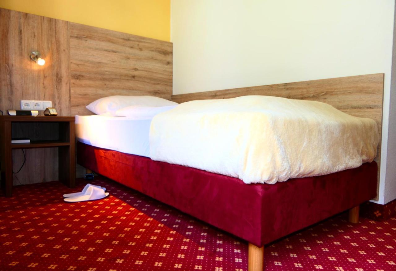 Hotel Christel Heimbuchenthal Extérieur photo